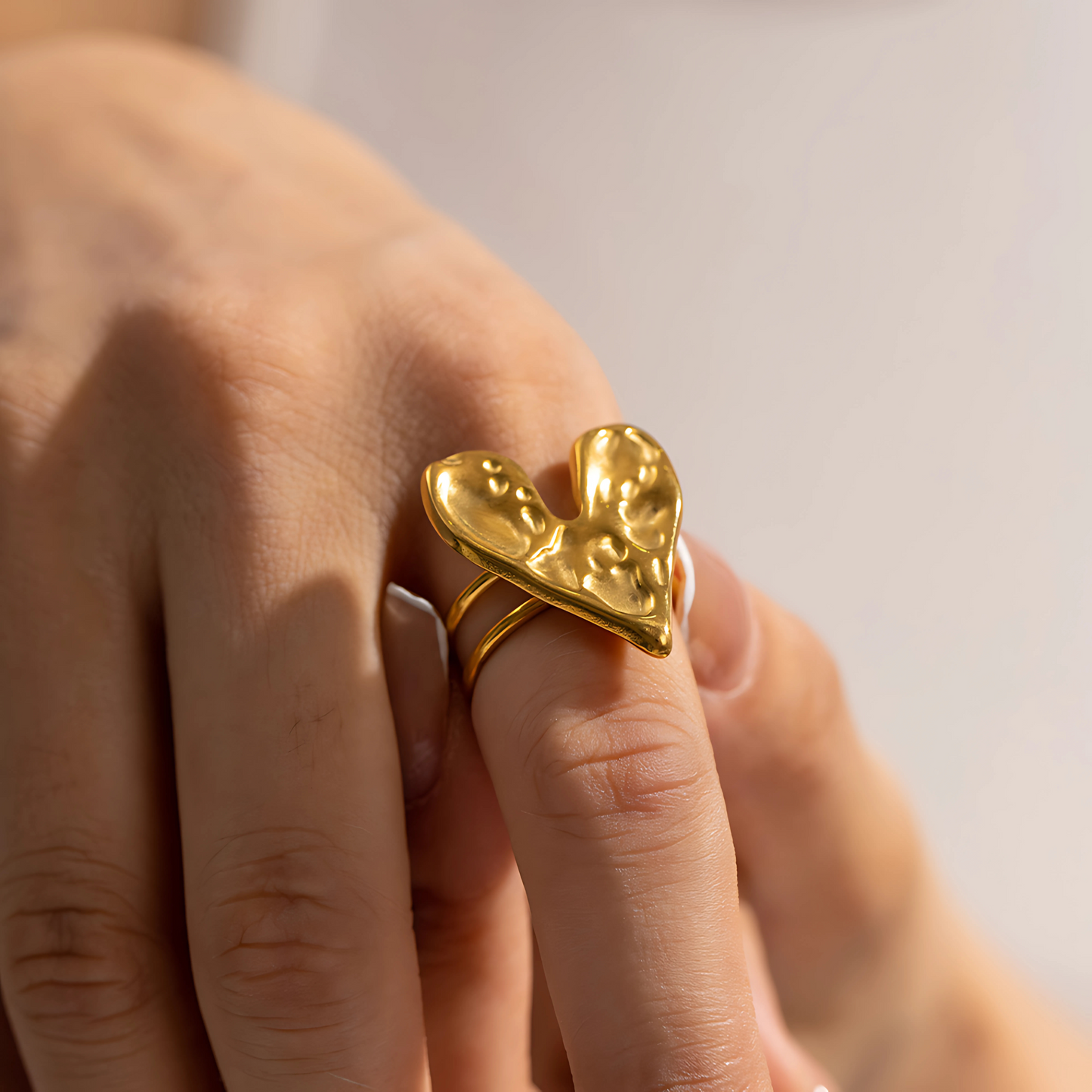 Solid Heart Ring